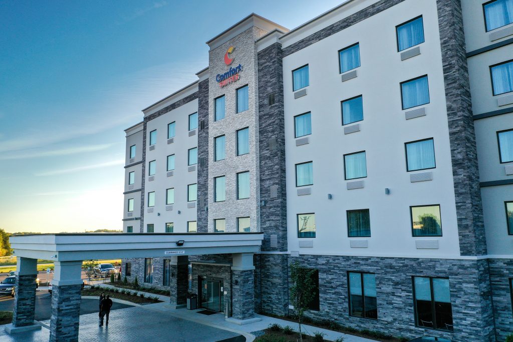 Curve HospitalityCurve Hospitality Comfort Suites Greenville, SC FF&E